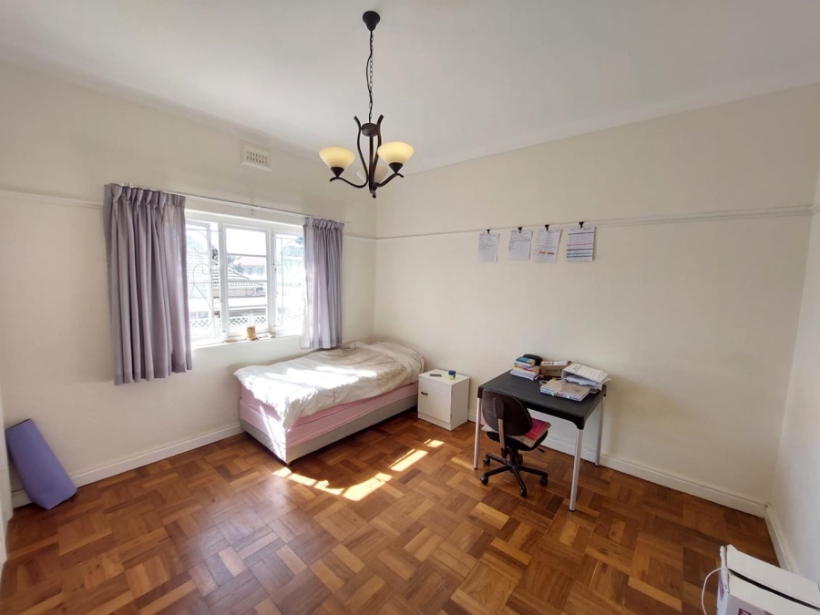 To Let 2 Bedroom Property for Rent in Mowbray Western Cape